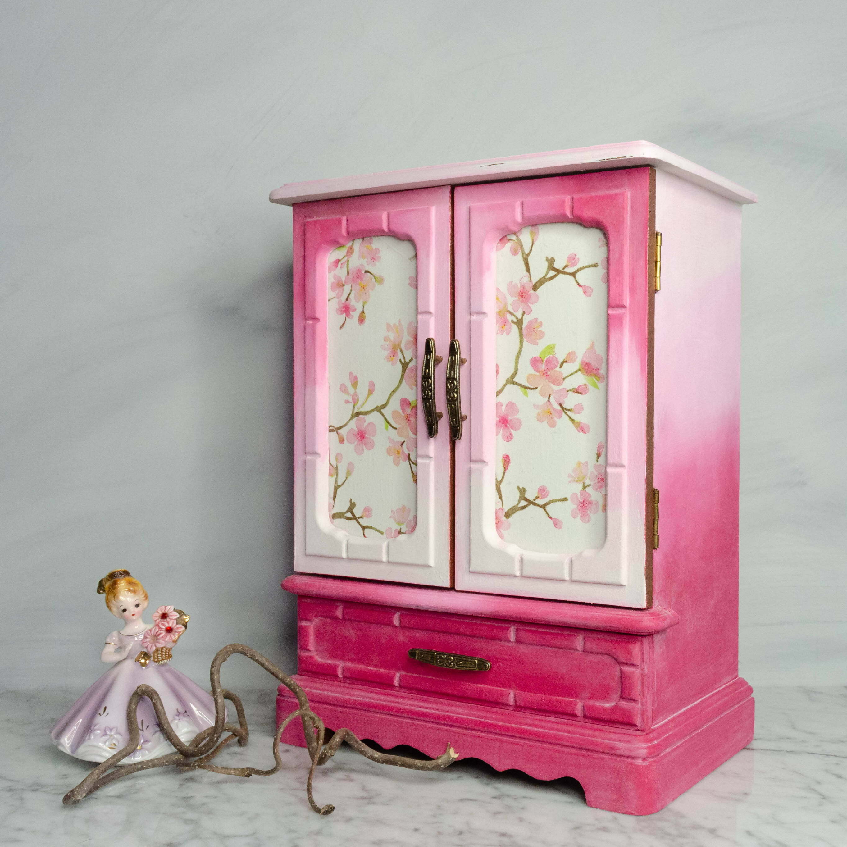 Upcycled Vintage jewelry box, Refinished Pink Jewellery box with Cherry  Blossom decor