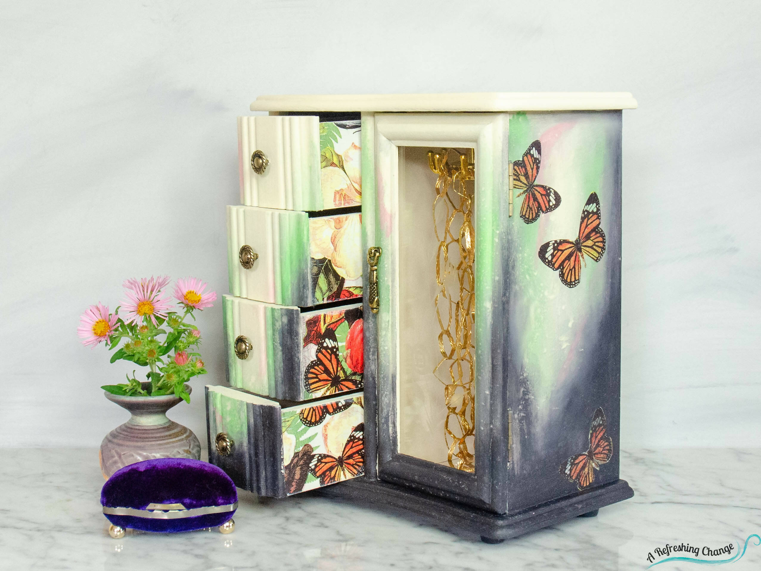 Unique Upcycled Vintage Jewelry Box, Monarch Butterfly Jewellery box -  Ottawa Artisans