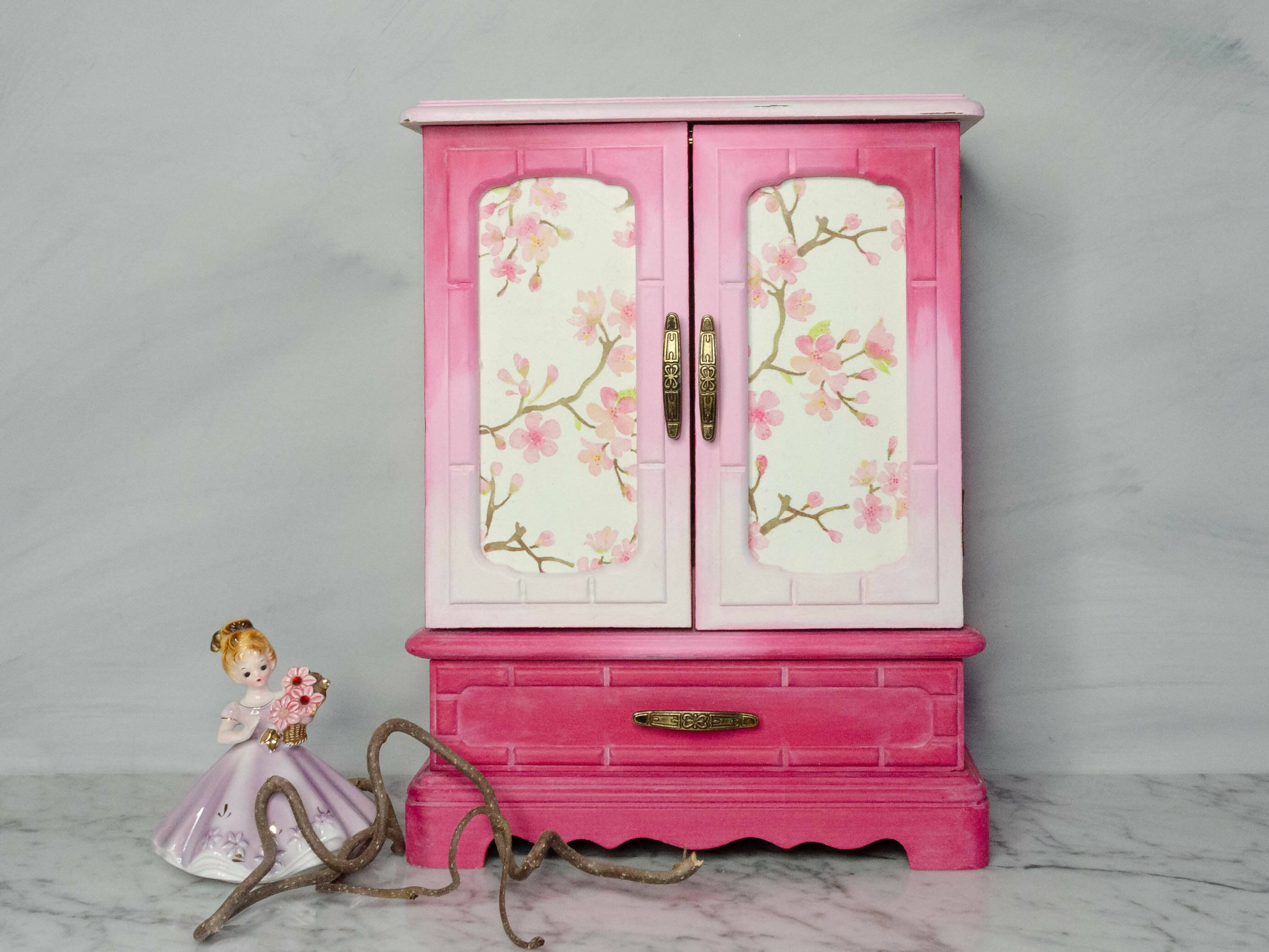 Upcycled Vintage jewelry box, Refinished Pink Jewellery box with Cherry  Blossom decor