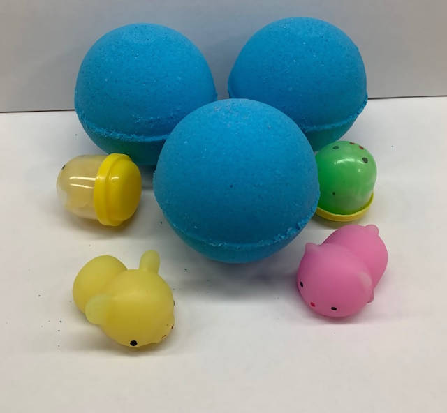 Blueberry Bath Bomb with Surprise Toy